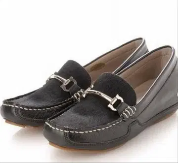 컨디션 최상 키스코 KISCO 여성용 비트인힐 블랙 23.5