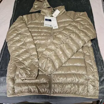 유니클로 울트라 라이트 다운 자켓