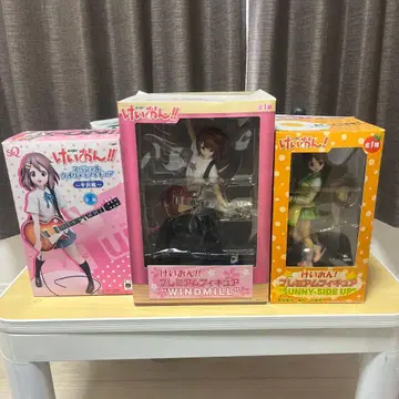 케이온!! 히라사와 유이 피규어 2종 세트