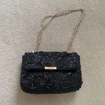ZARA 블랙 비즈 자수 파티 백