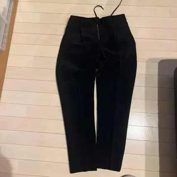 ESTNATION 블랙 팬츠