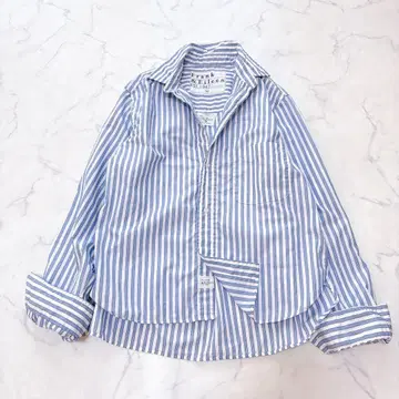 [컨디션 최상] 프랭크&일리 스키퍼 스트라이프 셔츠 블루