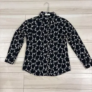 monikoto 블랙 제비 레이스 긴팔 셔츠