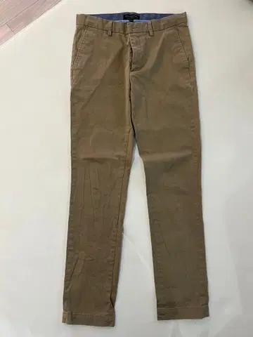 BANANA REPUBLIC FULTON SKINNY CHIN 30X32
