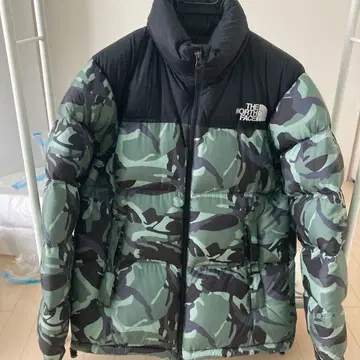THE NORTH FACE 카모플라쥬 다운 자켓