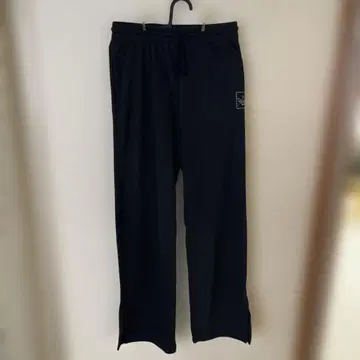 adidas 스톤 장식 로고 새상품