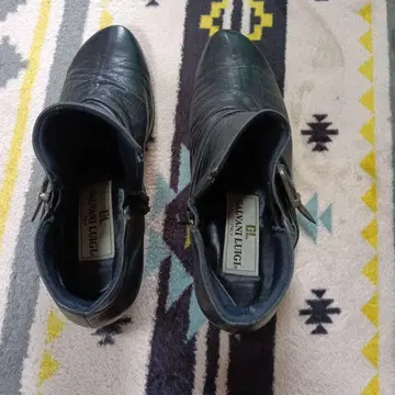 GALVANI LUIGI 블랙 가죽 부츠