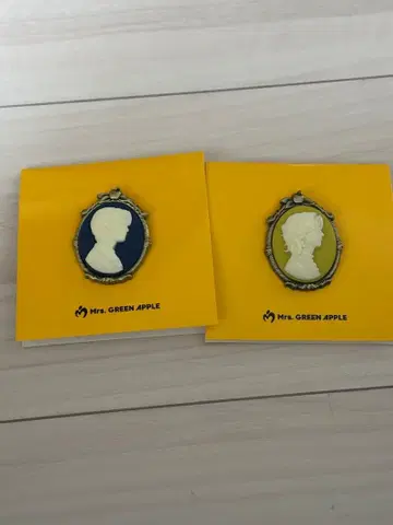 Mrs. GREEN APPLE 핀 배지 2개 세트 바벨탑