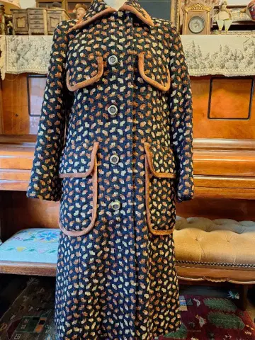 레트로 트위드 롱 코트