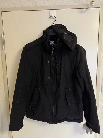 C.P COMPANY GOGGLE JACKET