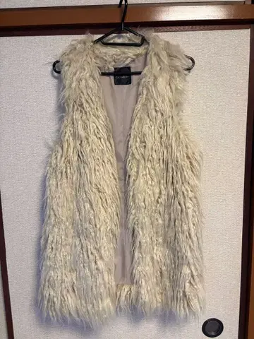 URBAN RESEARCH 아이보리 퍼 베스트 프리 사이즈