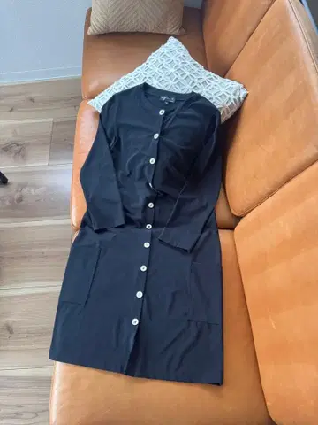 agnes b. 롱 가디건 프레션 원피스 저지 소재