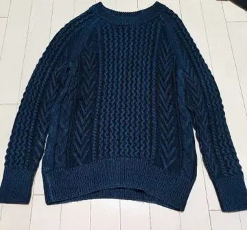 lad by demylee 니트