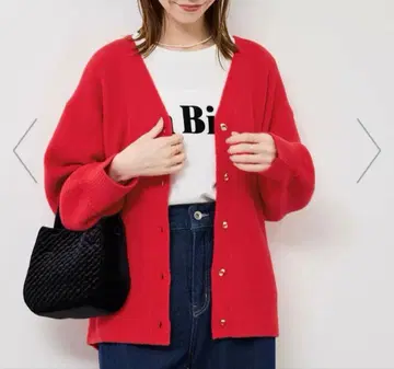 수플레 니트 시리즈 변형 메탈 버튼 미들 기장 가디건 로페피크닉 빨간색