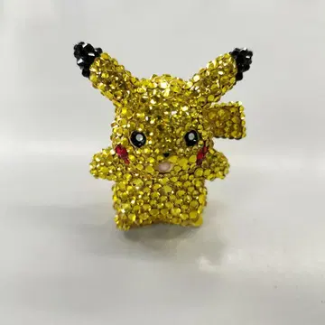 스와로브스키 피카츄 피규어