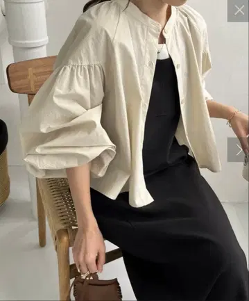 CAPRICIEUX L'IMAGINE 베이지 셔츠 F 사이즈