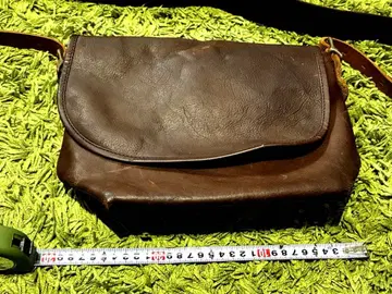 slow 브라운 가죽 숄더백