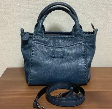 네이비 가죽 숄더백 핸드백