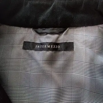 INTERMEZZO 블랙 코트 자켓