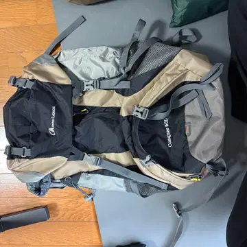 문 렌스 컨커 50l 백팩