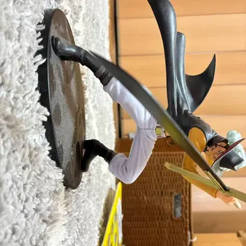 원피스 피규어 검을 든 캐릭터