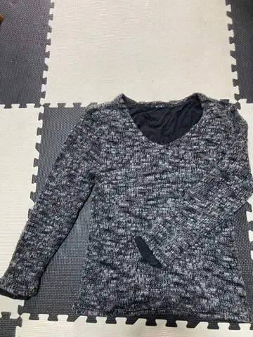 SHELLAC 그레이 계열 V넥 긴팔 니트 스웨터 사이즈 46