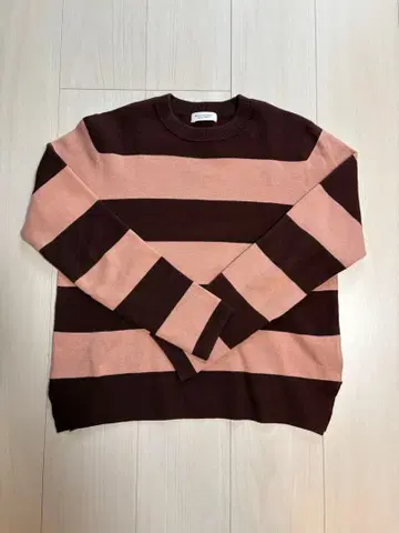 BY 밀라노 리브 와이드 보더 크루넥 니트