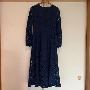 꽃무늬 레이스 원피스 네이비