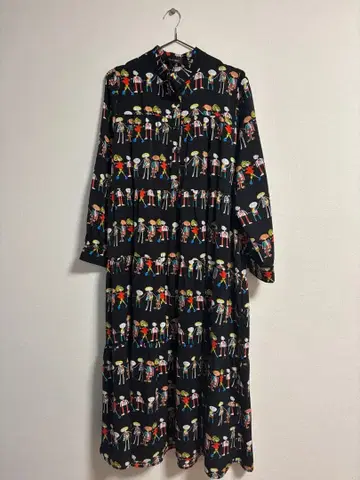 피규어 패턴 긴팔 롱 원피스