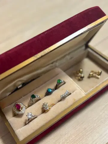 엘레강트 보석 반지 귀찌 세트