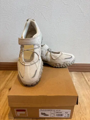 새상품급 FILA ECHAPPE VC 스니커즈 24.0cm