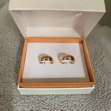 VERITE K18 골드 후프 귀걸이