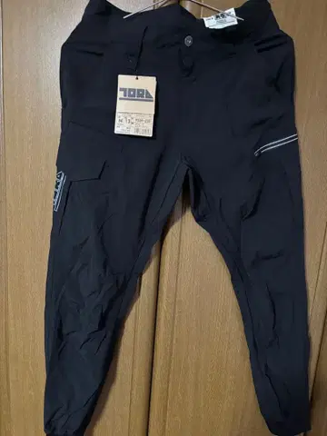 도라이치 스트레치 소재 블랙 카고 팬츠 M 사이즈