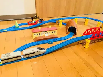 프라레일 레이아웃 차량 포함