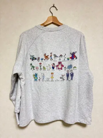 토이 스토리 캐릭터 프린트 맨투맨 완판템