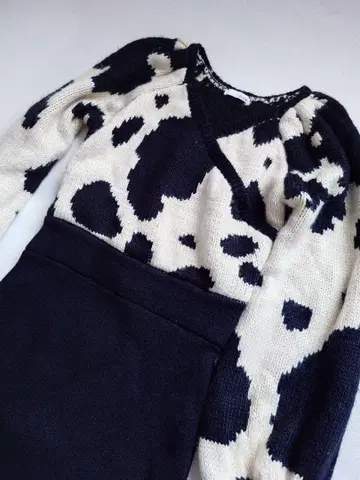 RESEXXY 리젝시 애니멀 패턴 니트 원피스 화이트 블랙 F 사이즈