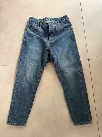 스즈키 타카유키 데님 팬츠