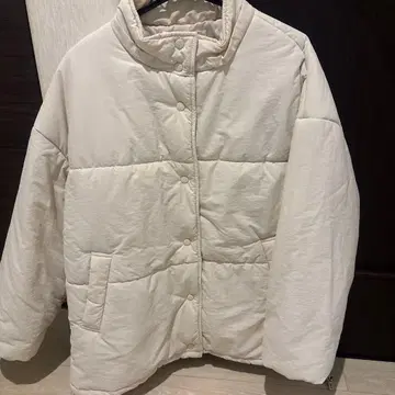 NICE CLAUP 화이트 다운 자켓