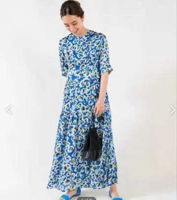 TOMORROWLAND 라이프 플라워 프린트 크루넥 맥시 원피스