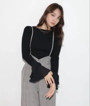 [ 새상품급 ] Rirandture 플리츠 프릴 슬리브 니트