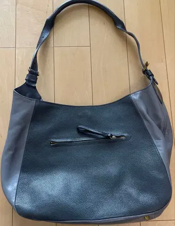 이타리야 그레이 가죽 숄더백