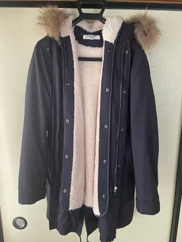 Natural Beauty Basic 퍼 포함 모즈 코트