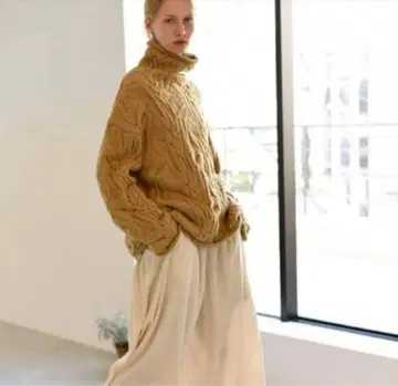 unfil 앙필 오버 사이즈 케이블 니트 카멜 오버 사이즈