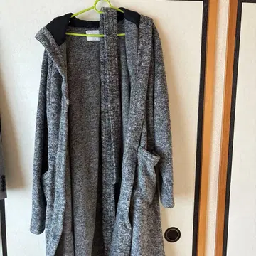 Abercrombie & Fitch 후드 부착 가운 코트 S/M