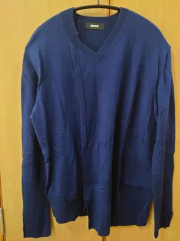 zucca V넥 니트 블루