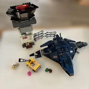 2개째부터 200엔 할인됩니다 LEGO 공항 타워와 전투기 세트