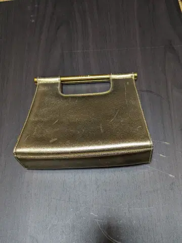 골드 핸드백 합성 피혁