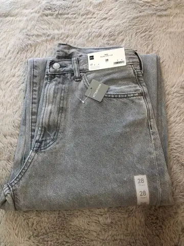 GU 발레그 진 28 그레이