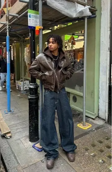 90's unknown 짧은 기장 가죽 자켓 City boy