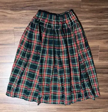 체크 개더 스커트 (블랙 스튜어트)